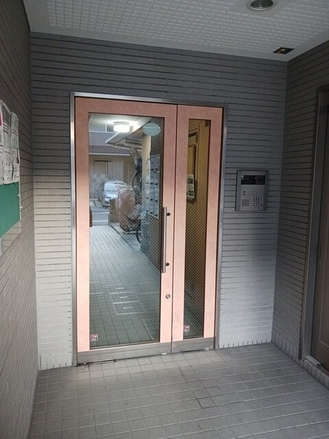 14/21 エントランス