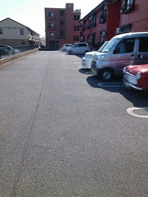 2/12 駐車場
