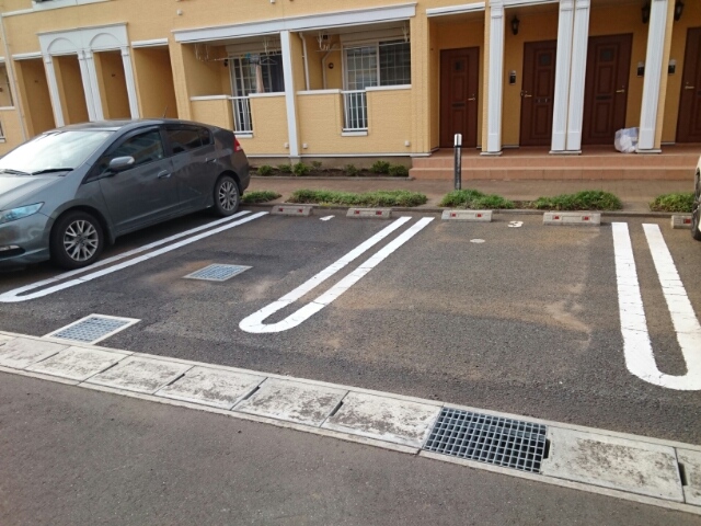 2/10 駐車場
