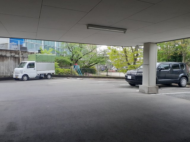 14/20 駐車場
