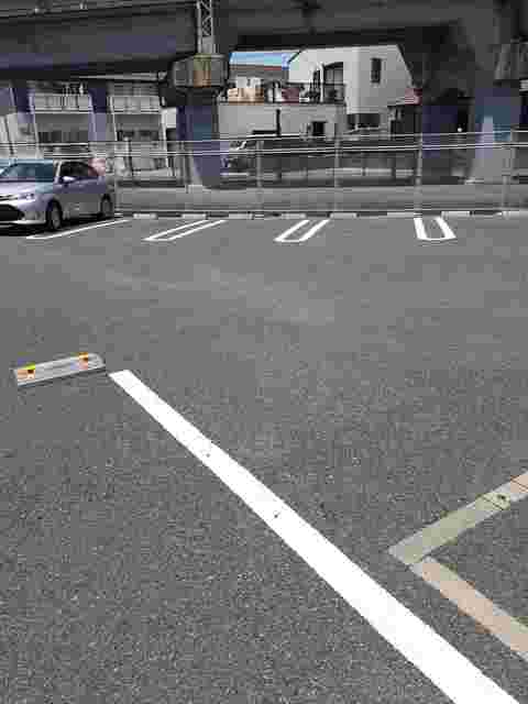 2/10 駐車場