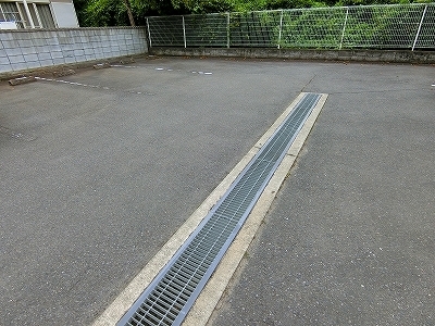 14/20 駐車場