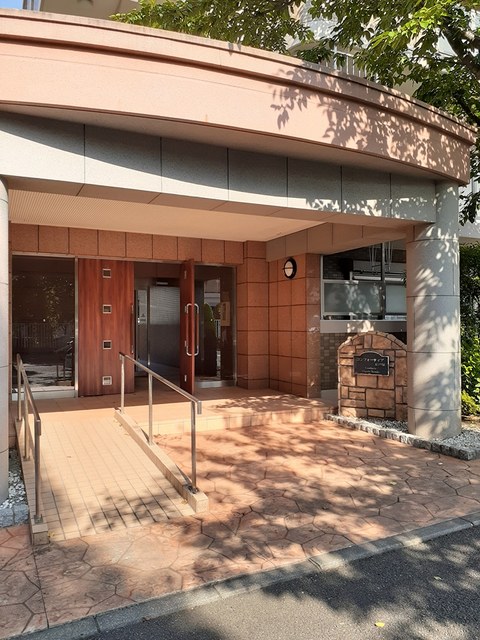 2/10 エントランス