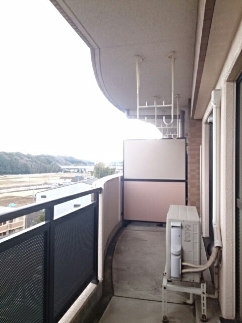 13/20 バルコニー