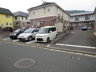 14/20 駐車場