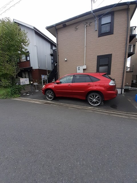 2/13 駐車場