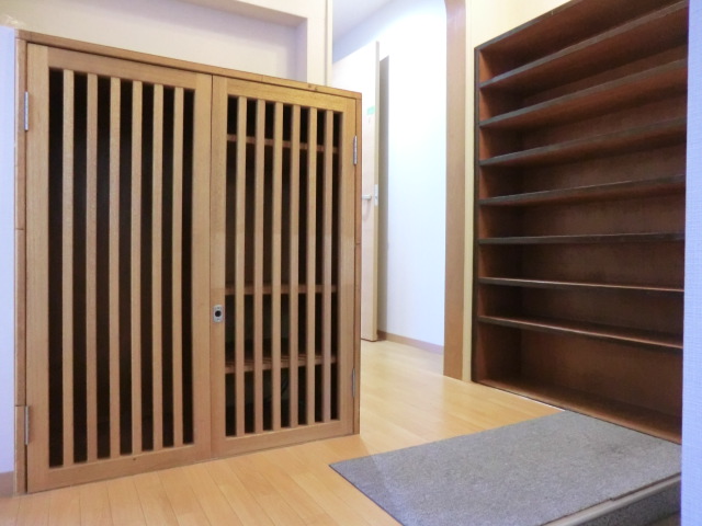 2/10 エントランス