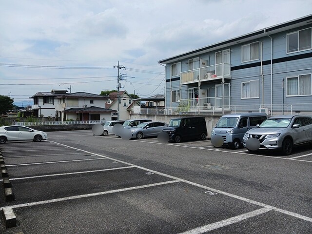 14/22 駐車場