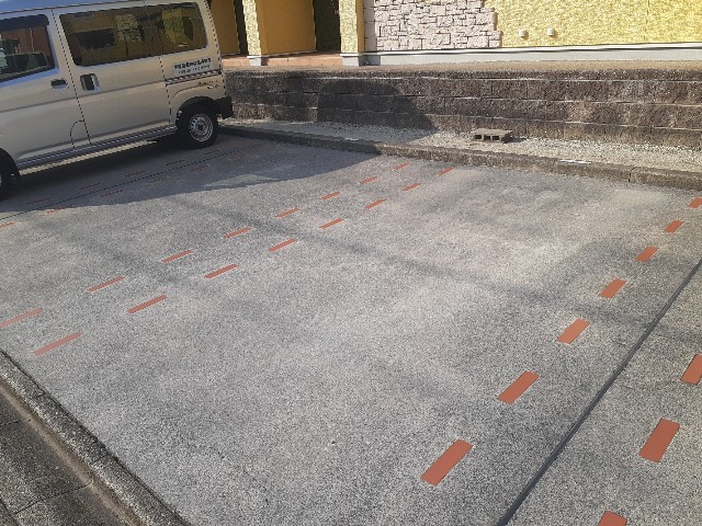 2/6 駐車場