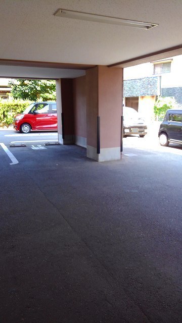 ペルグランデ友丘駐車場