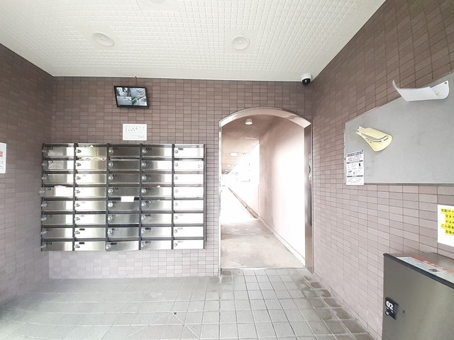 13/20 エントランス