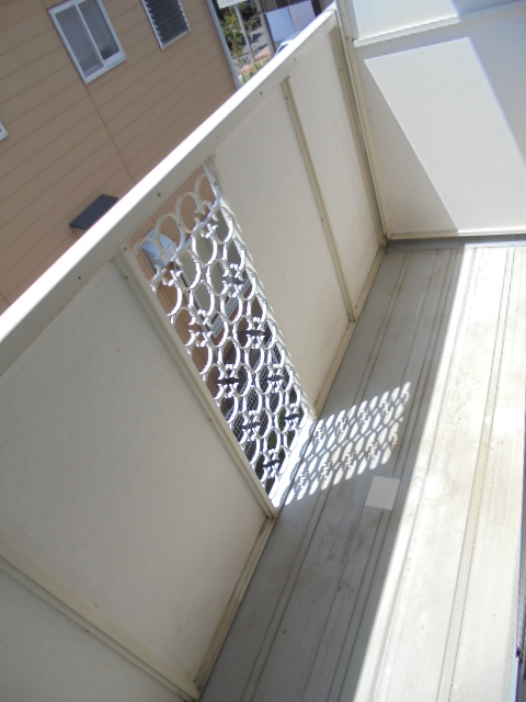 13/23 バルコニー