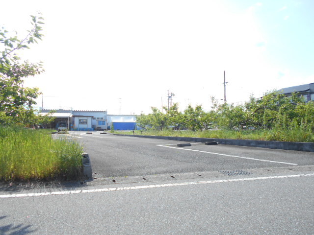 2/8 駐車場
