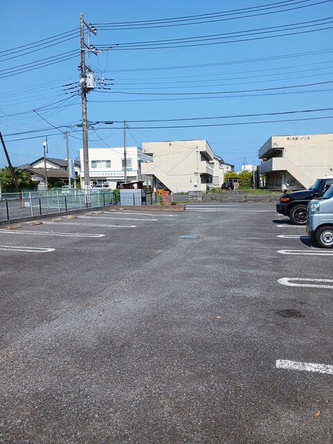 2/8 駐車場