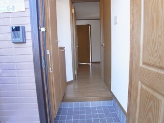 14/20 エントランス