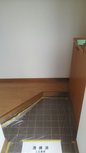 5/20 玄関