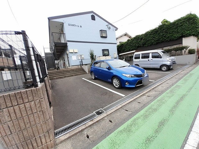 14/20 駐車場