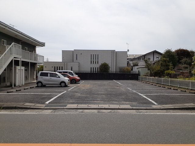 14/20 駐車場