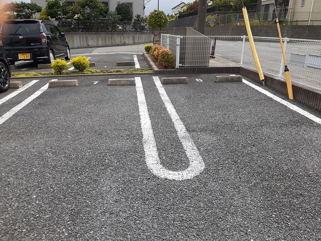 14/21 駐車場
