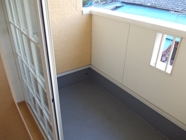 13/23 バルコニー