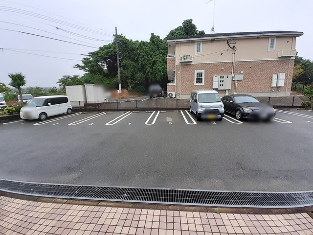 2/8 駐車場