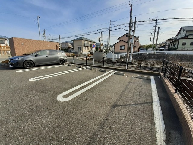 14/20 駐車場