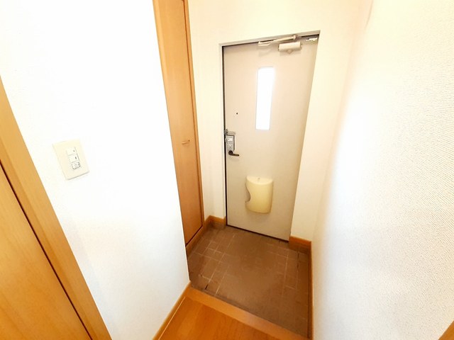 6/20 玄関