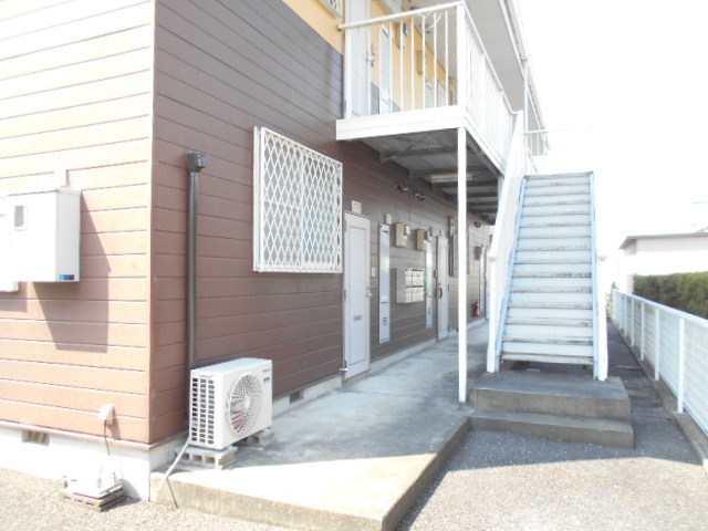 13/20 エントランス