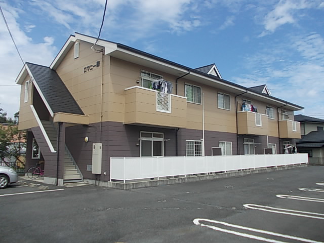 ロマニー華の外観