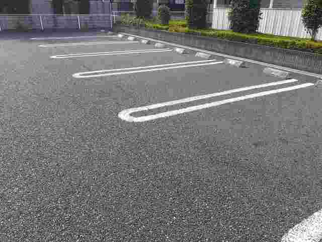 14/20 駐車場