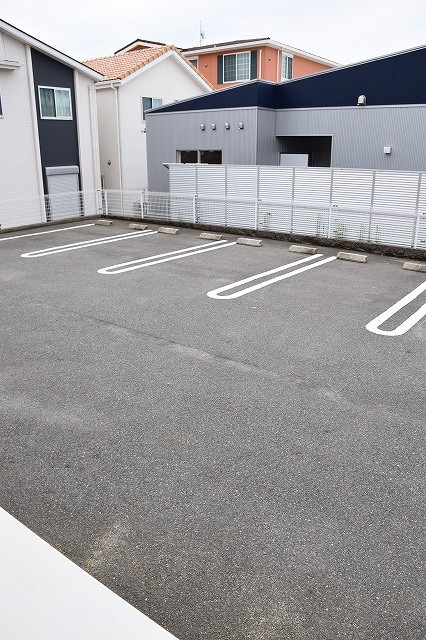 14/20 駐車場