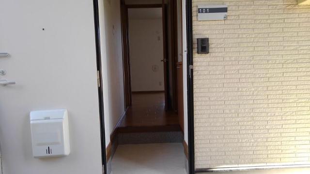 13/20 エントランス