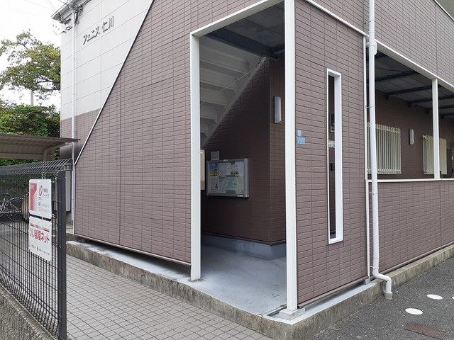13/20 エントランス