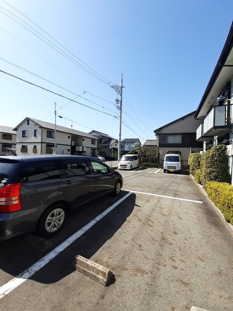 14/20 駐車場