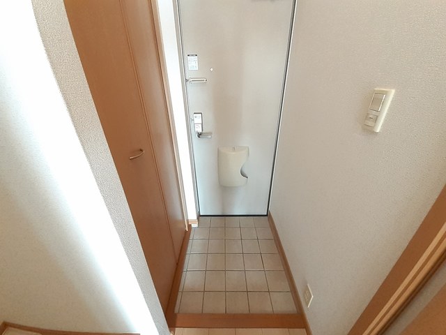 5/20 玄関