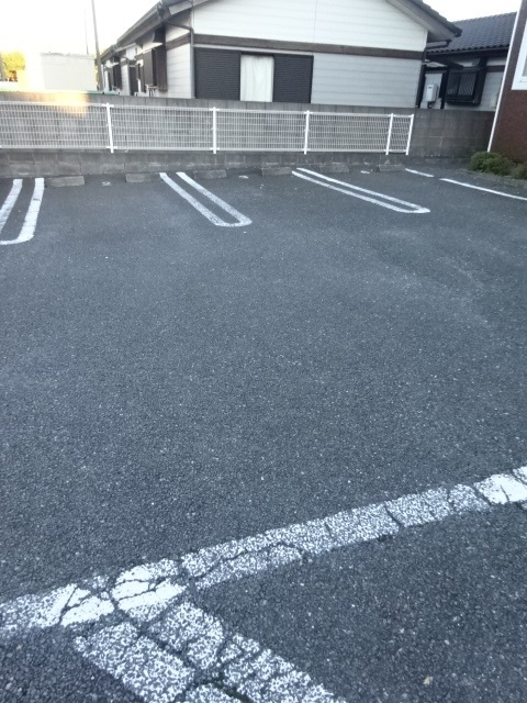 14/20 駐車場