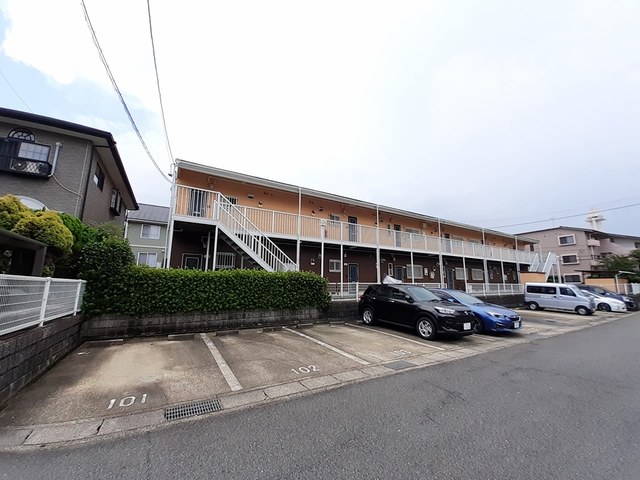 14/20 駐車場