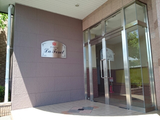 13/20 エントランス