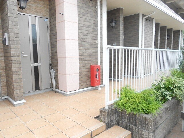 13/20 エントランス