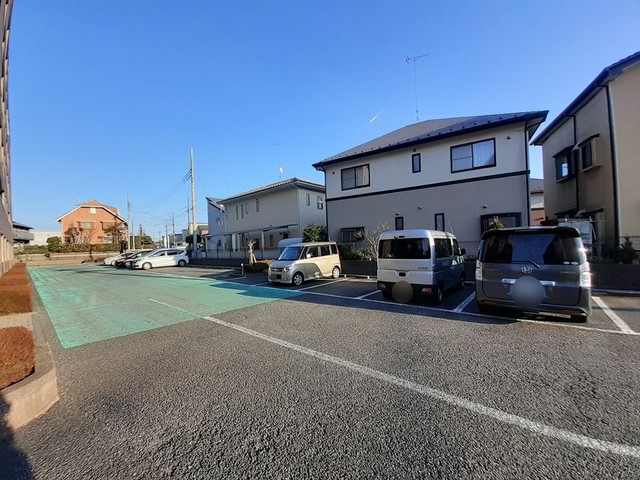 2/8 駐車場