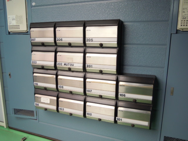 22/30 エントランス