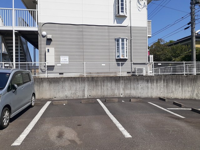 14/20 駐車場