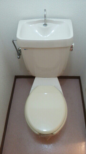 16/30 トイレ