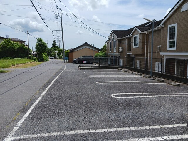 14/20 駐車場