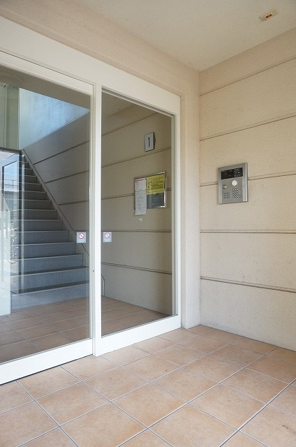 13/20 エントランス