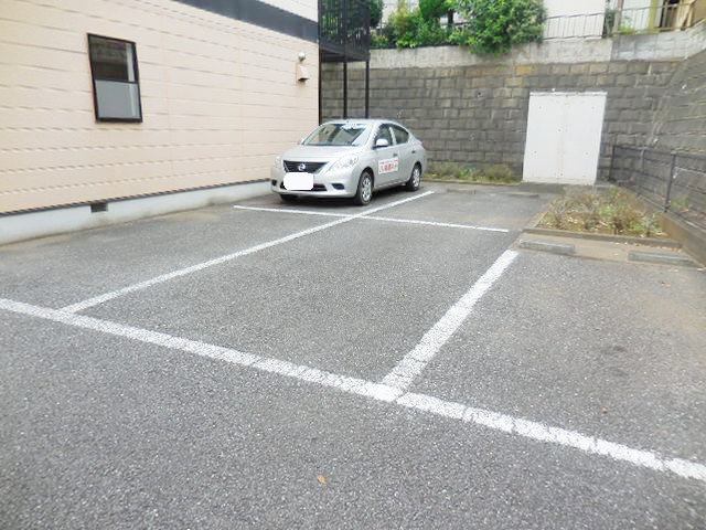 14/20 駐車場