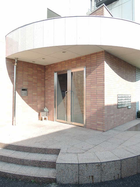 2/11 エントランス