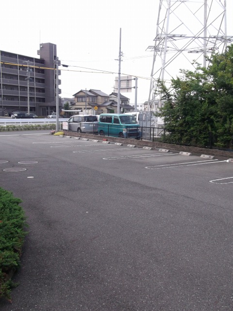 14/20 駐車場