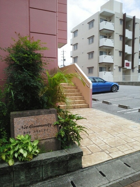 18/24 エントランス