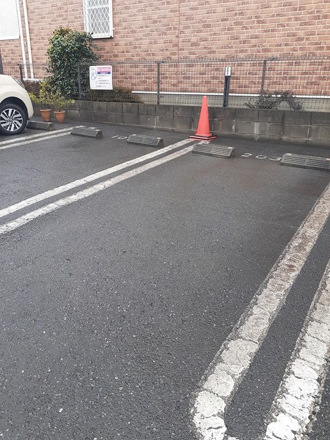 14/20 駐車場
